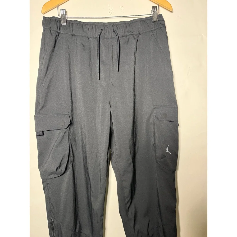 Jordan Mens Black Utility Cargo Pants Jumpman Logo Elastic Waist Zippers Large